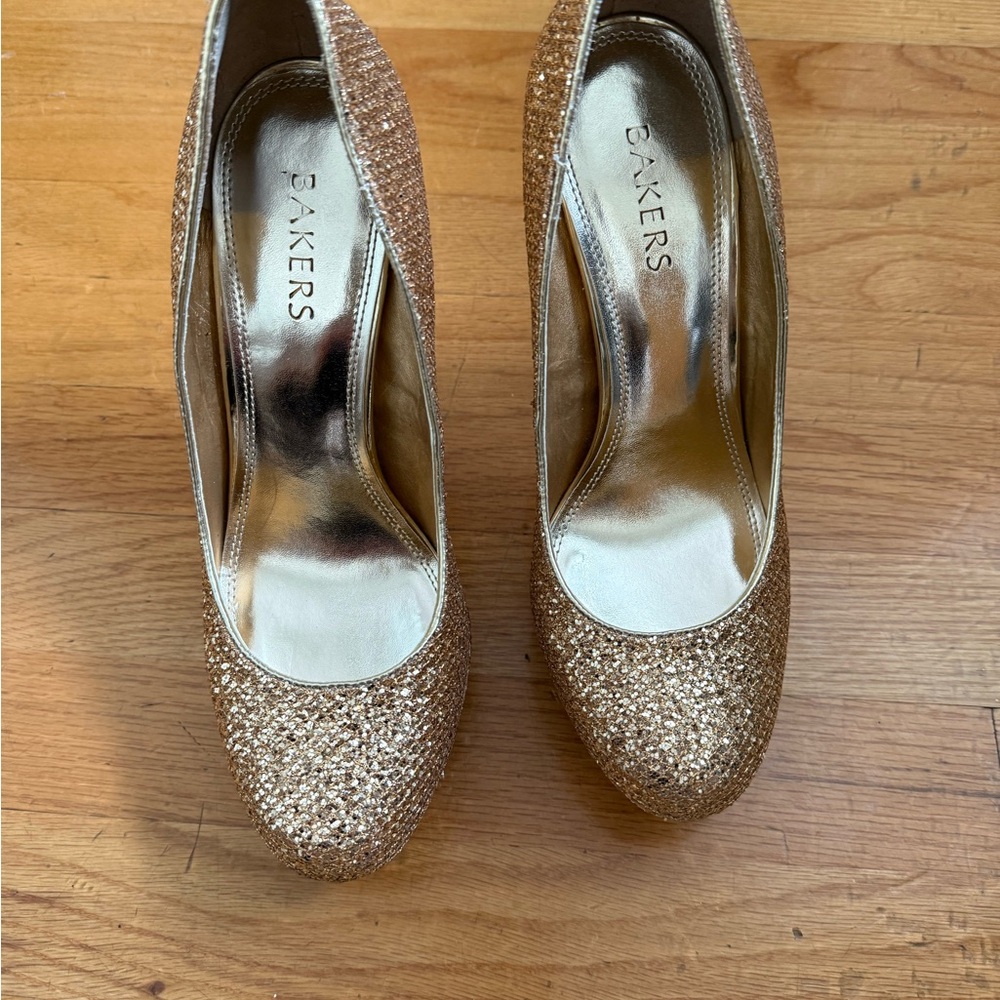Bakers Women's Gold Glitter Heels